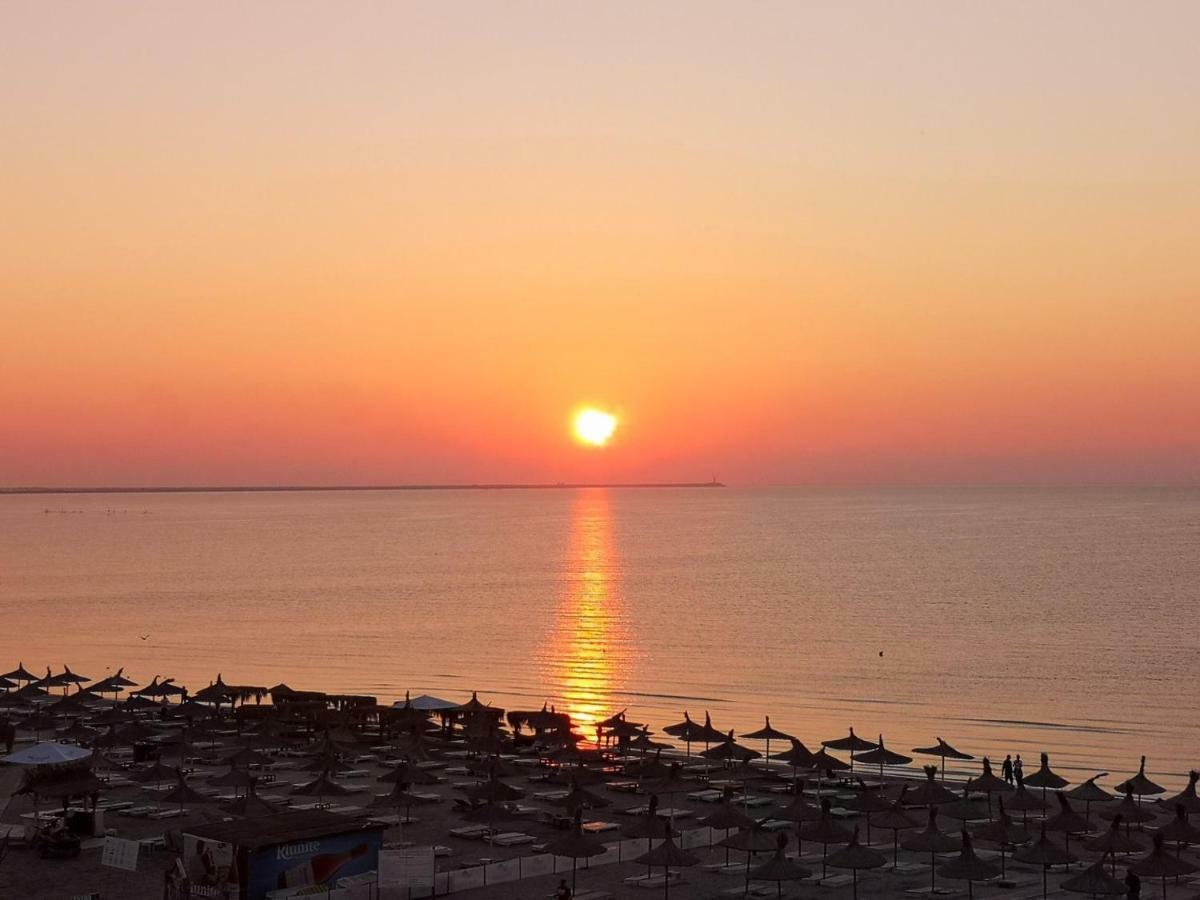 Relax Inn Apartment Năvodari المظهر الخارجي الصورة